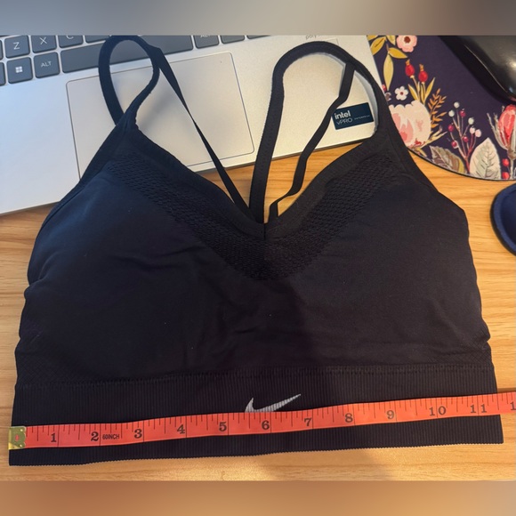 Nike M Women's Black Sports Bra - Picture 5 of 5